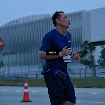 Runner Photo 7463940