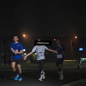Runner Photo 7463944