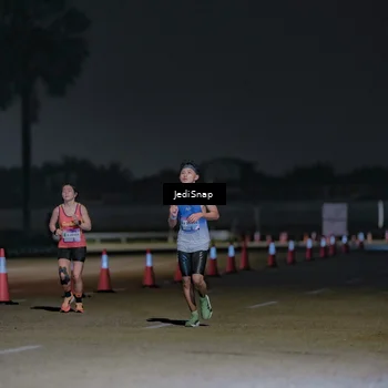 Runner Photo 7463953
