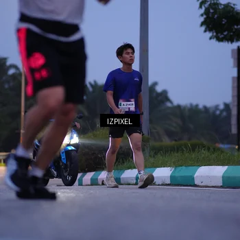 Runner Photo 7463959