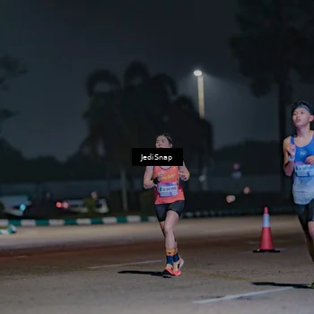 Runner Photo 7463985