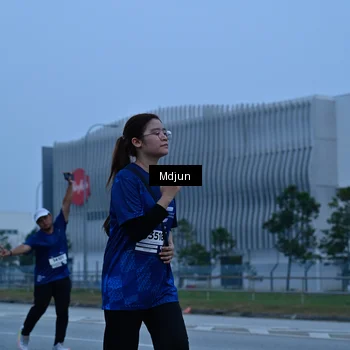 Runner Photo 7463995