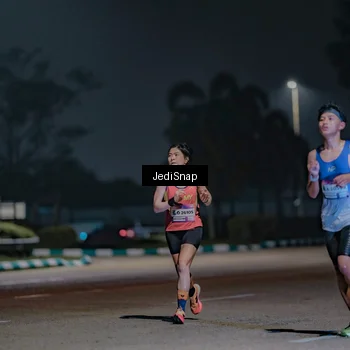 Runner Photo 7464006