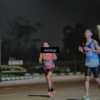 Runner Photo 7464019