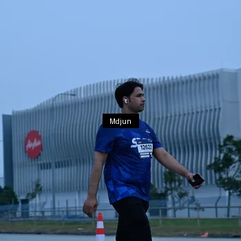 Runner Photo 7464027