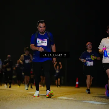Runner Photo 7464028
