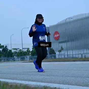 Runner Photo 7464057