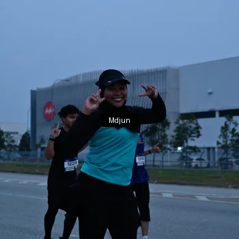 Runner Photo 7464111