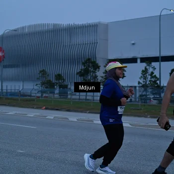 Runner Photo 7464113