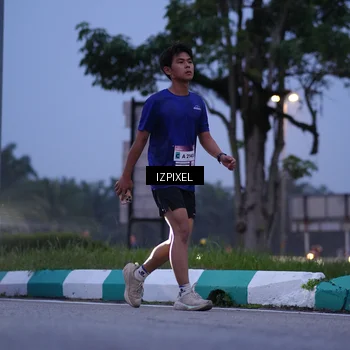 Runner Photo 7464117