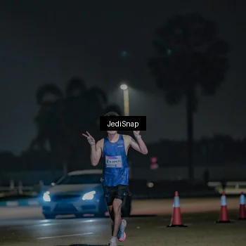Runner Photo 7464129