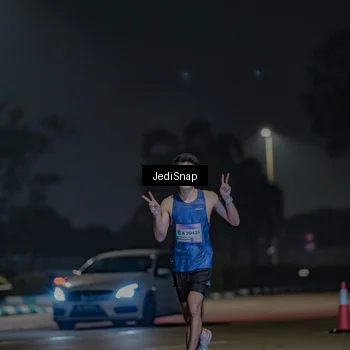 Runner Photo 7464134