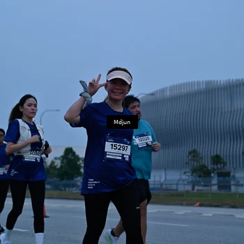 Runner Photo 7464151