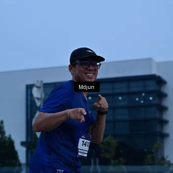 Runner Photo 7464164
