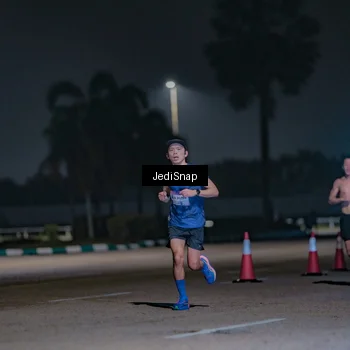 Runner Photo 7464165
