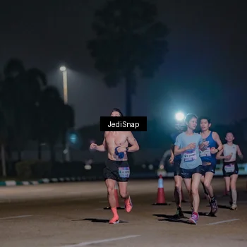 Runner Photo 7464207