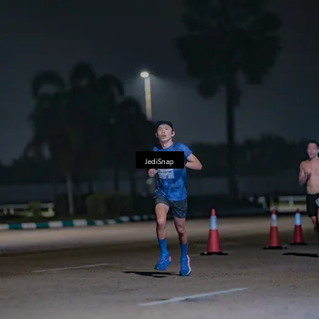 Runner Photo 7464213