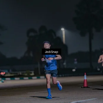 Runner Photo 7464232