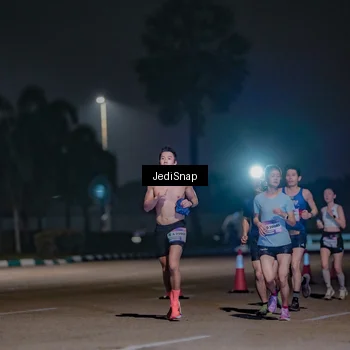 Runner Photo 7464235
