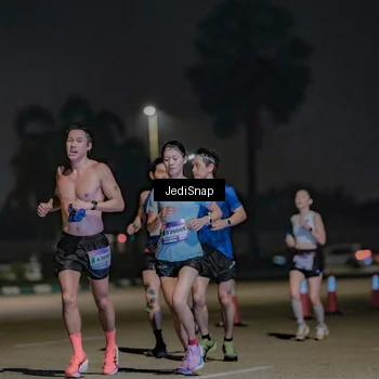 Runner Photo 7464265