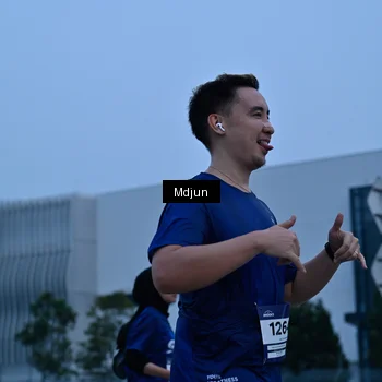 Runner Photo 7464292