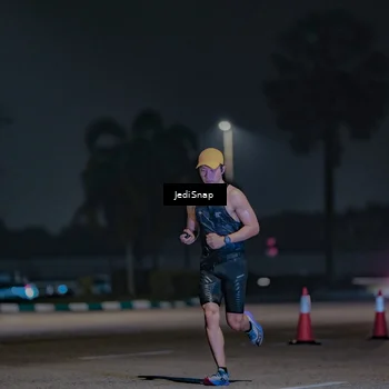 Runner Photo 7464311