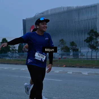 Runner Photo 7464312