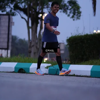 Runner Photo 7464327