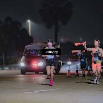 Runner Photo 7464351