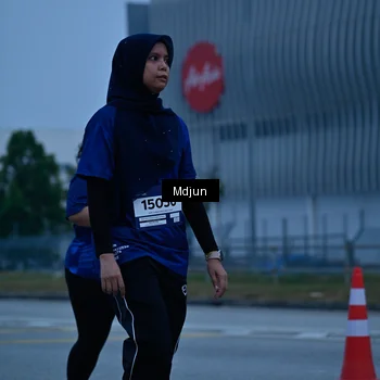 Runner Photo 7464353