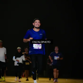 Runner Photo 7464363