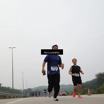 Runner Photo 7464366