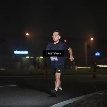 Runner Photo 7464378