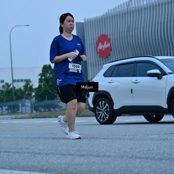 Runner Photo 7464380