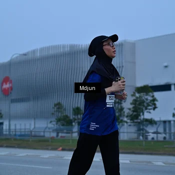 Runner Photo 7464385
