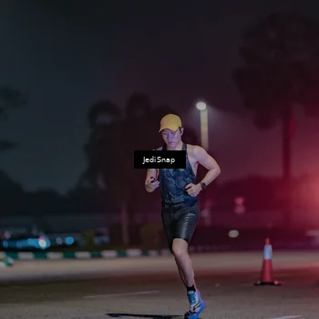 Runner Photo 7464396