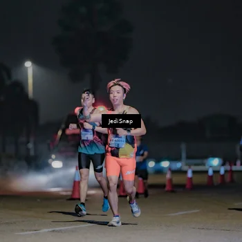Runner Photo 7464408