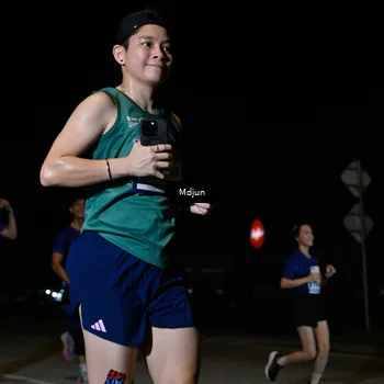 Runner Photo 7464421