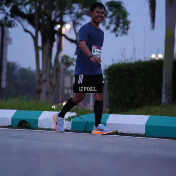 Runner Photo 7464471