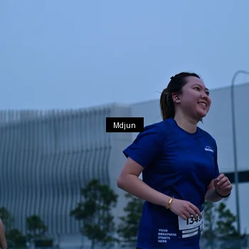 Runner Photo 7464500