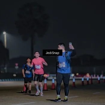 Runner Photo 7464507