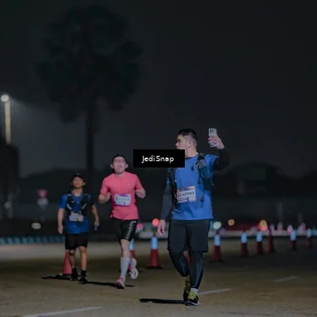 Runner Photo 7464559