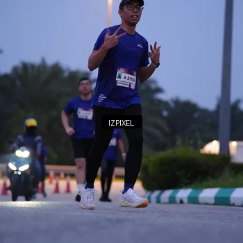 Runner Photo 7464585
