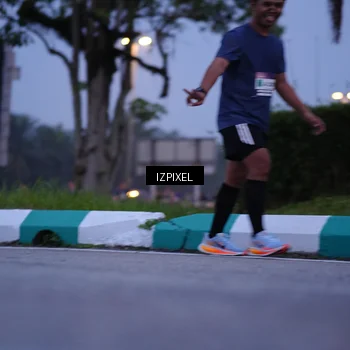 Runner Photo 7464591