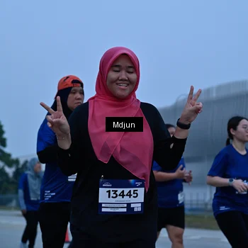 Runner Photo 7464600