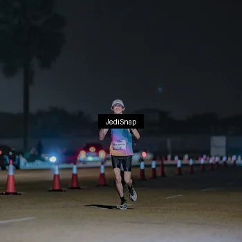 Runner Photo 7464639