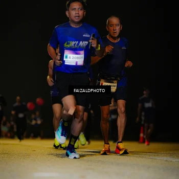 Runner Photo 7464647