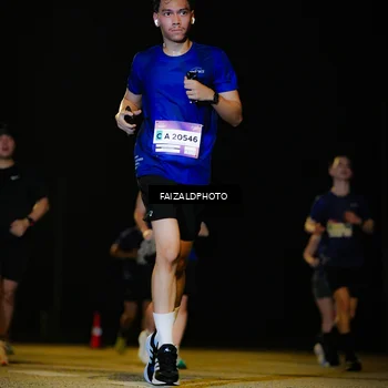 Runner Photo 7464676