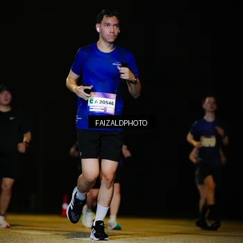 Runner Photo 7464683