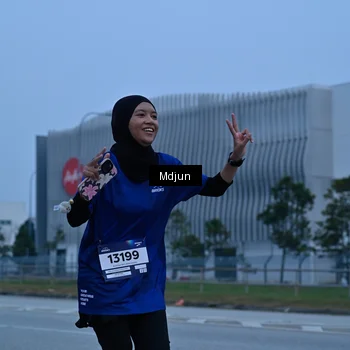 Runner Photo 7464697